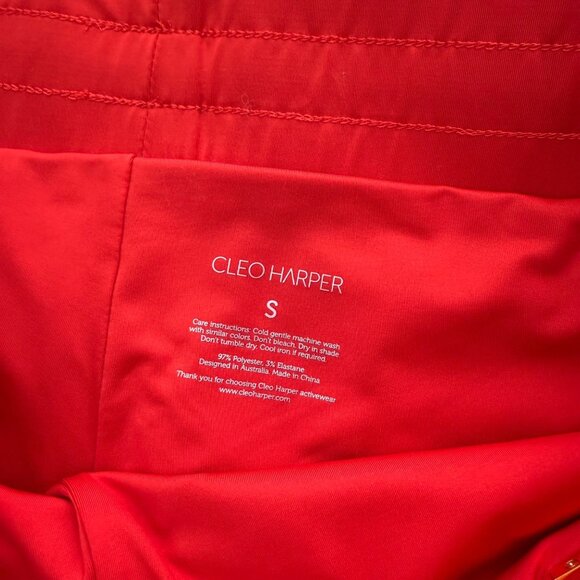 Cleo Harper Dash Red Quick Dry Stretch Lined Running Shorts Womens size Small - Picture 2 of 10
